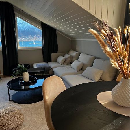 Nick Loft Apartment Close To The City Тромсьо Екстериор снимка