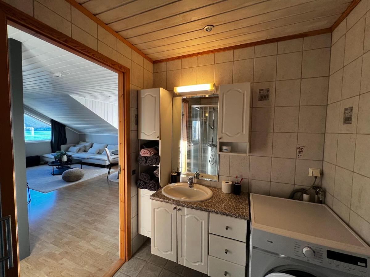 Nick Loft Apartment Close To The City Тромсьо Екстериор снимка